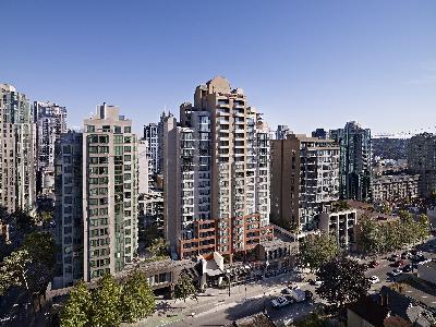 Hotel By Marriott Downtown 3*
